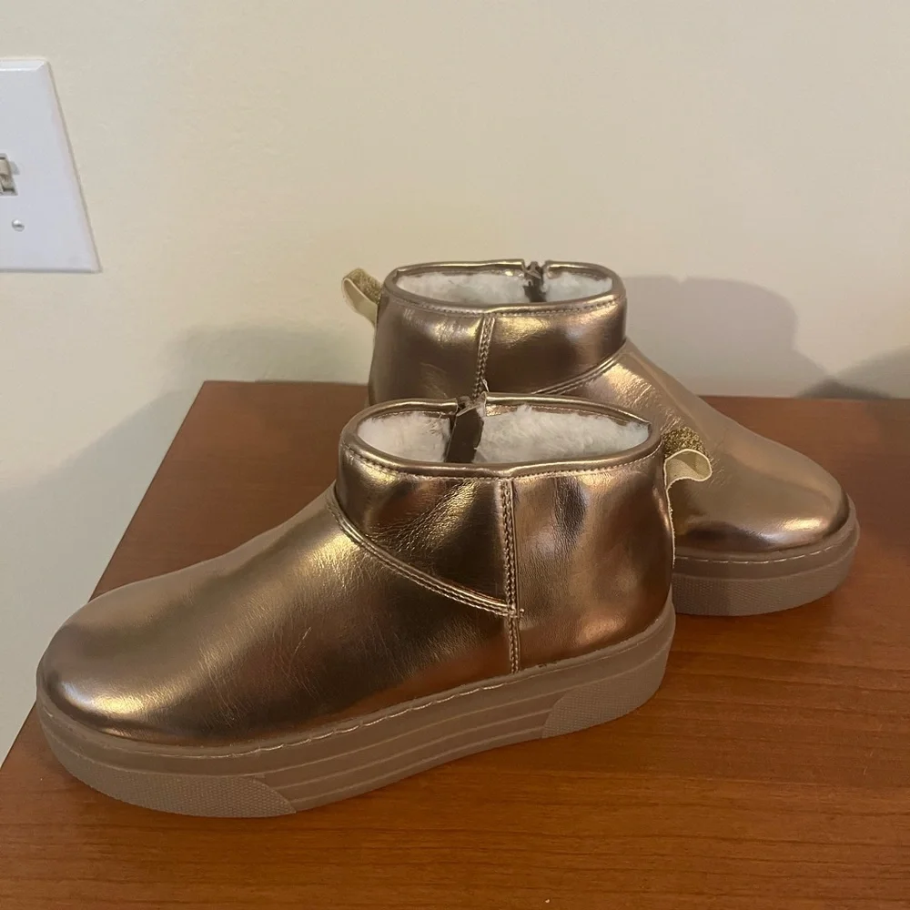 Steve Madden girls boots size 4